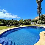 Balaia With Private Pool By Homing Villa *