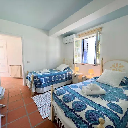 Balaia With Private Pool By Homing אלבופיירה